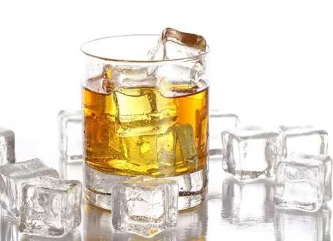 食用冰制冰設(shè)備有哪些 食用冰制冰設(shè)備有哪些