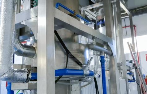 10噸制冰機主要應用于商業(yè)和工業(yè)領域