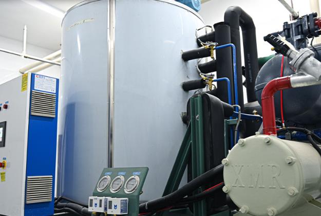 在評(píng)估3至5噸制冰機(jī)的投資時(shí)，企業(yè)應(yīng)進(jìn)行詳細(xì)的成本效益分析