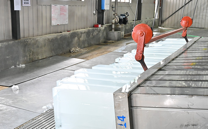 投資大冰塊制造設(shè)備